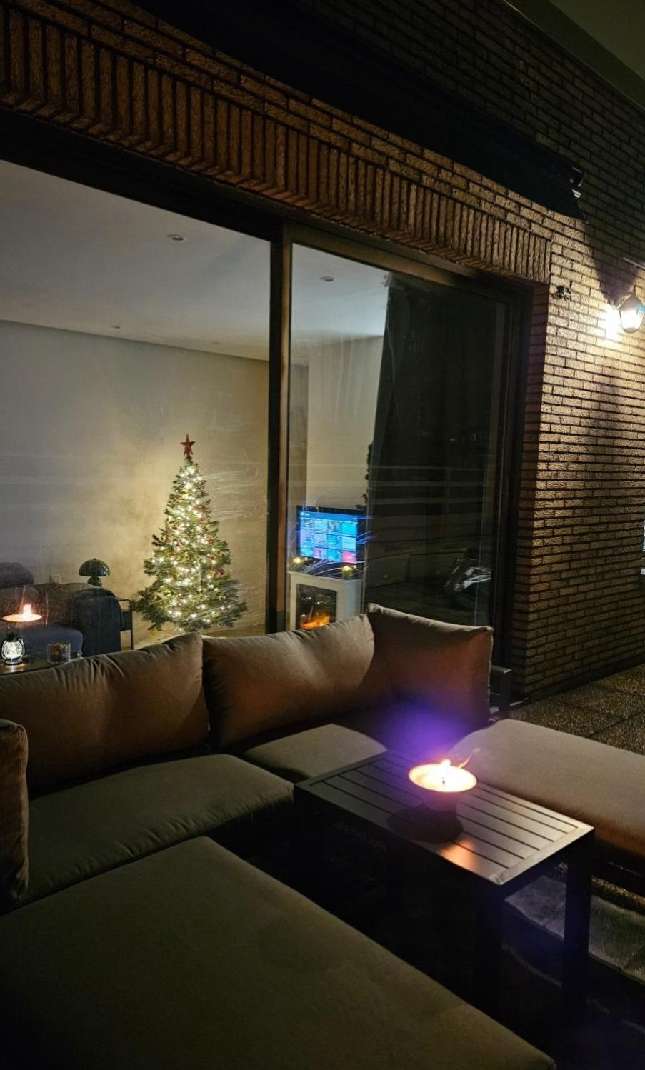 Studio Penthouse Lumineux Avec Grande Terrasse De 40M2 Brüsszel Kültér fotó