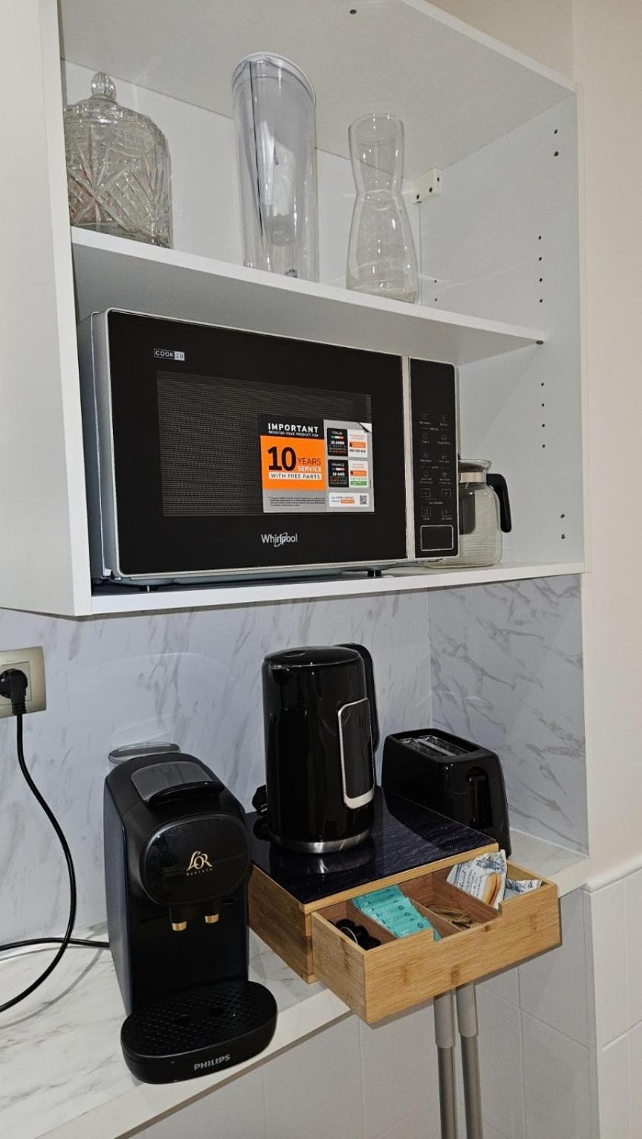 Studio Penthouse Lumineux Avec Grande Terrasse De 40M2 Brüsszel Kültér fotó